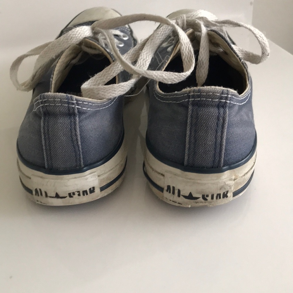 Blue converse - Picture 3 of 5